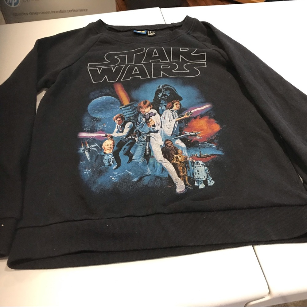 Crew neck Star Wars sweatshirt.